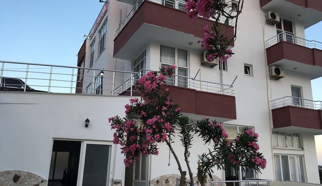 Pinar Motel 2022-33-0198