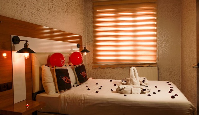 Van Hotel