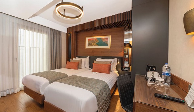 Levni Plus Hotel