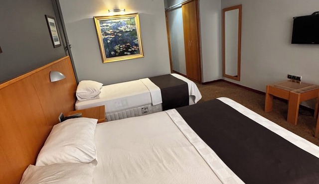 Simisso Hotel