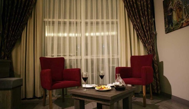 Rey Manes Hotel