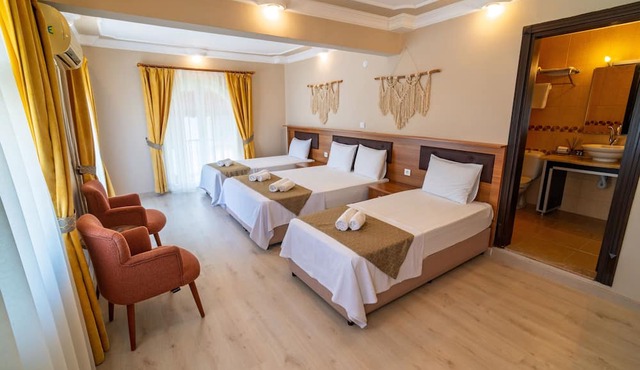 Otel Türk Evi