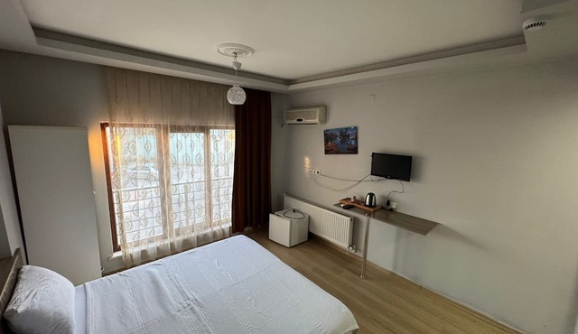 Varol Otel