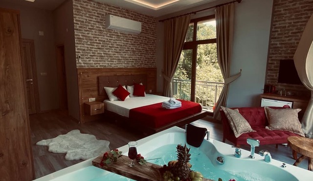 Vadidekal Suit Hotel