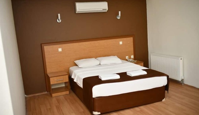 Royal Mut Otel in Mut