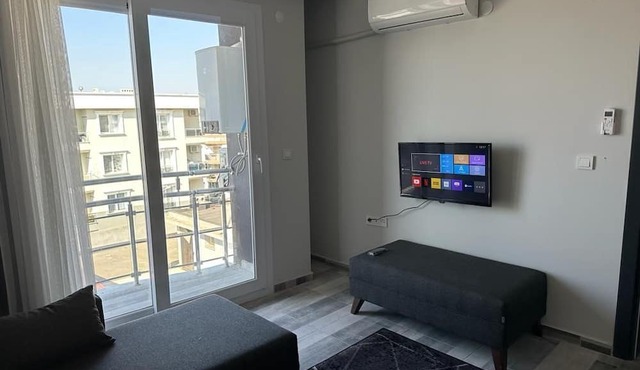 Home Life Hotel Residence