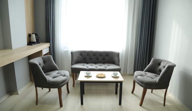 Bayraktepe Snow Hotel