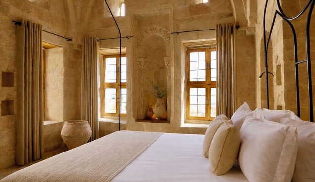 Arura Mardin