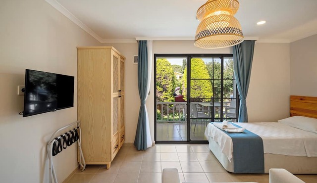 KIYI SUITES OTEL PALAMUTBUKU in Datça