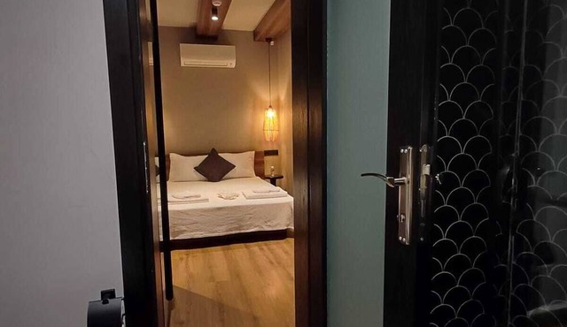 Elia Otel Urla