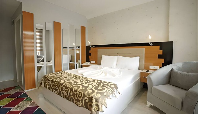 ayvacık Hotel Restoran
