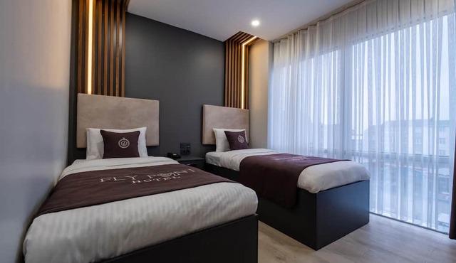 Fly Point Airport Hotel