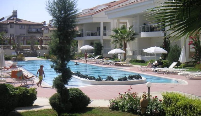Wonderful 3 bed duplex in sought after prime community in Side