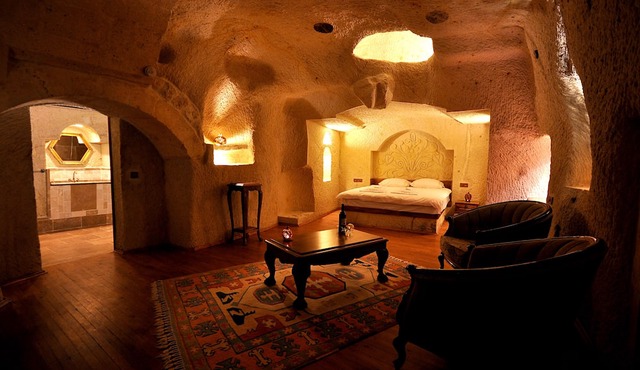 Has Cave Konak