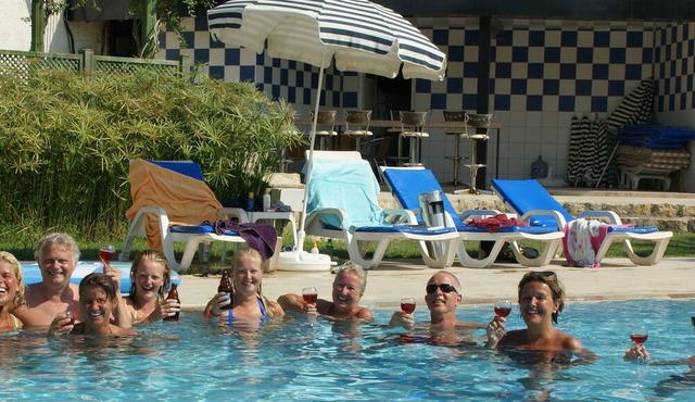 Popular 1 bed apart home in central Side with many on site amenities facilities in Antalya