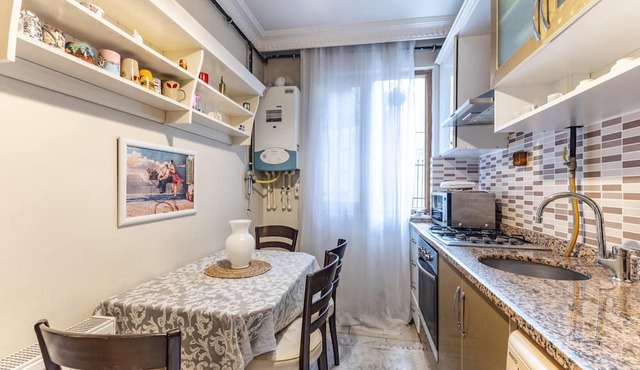 Cozy Retreat 2 min to Kanyon Mall