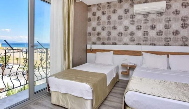 Acem Hotel