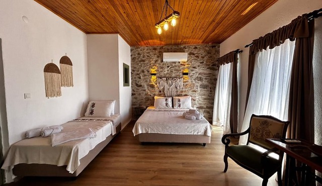 Chori Avlu Küçükköy in Ayvalik