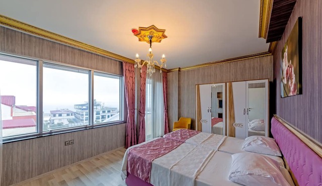 Royal Babil Suites