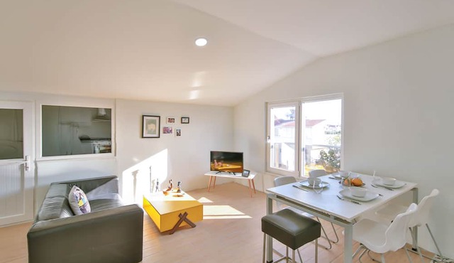 EV Apartments