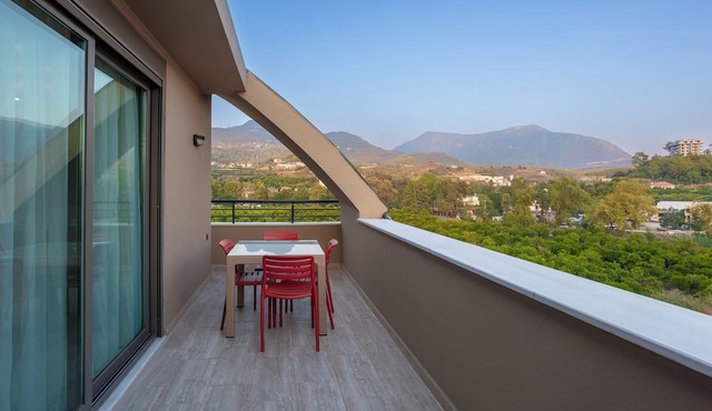Loovox Suites