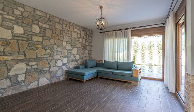 Vintage Villas