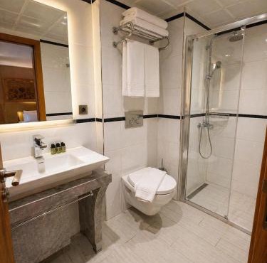 Prens Hotel Istanbul by GKRY Hotels Group - Tram And Metro Stops Are Just a Few Min Walk Away