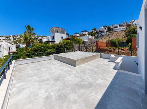 Stunning 3-Bedroom Sea View Villa with Private Pool, Garden & BBQ in Yalıkavak, Bodrum in Bodrum City