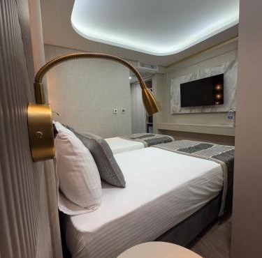 Elysia Plus Hotel