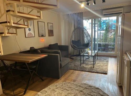 Modern apartment Nr5 in Cihangir, the heart of Taksim