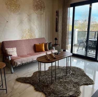 Alanya Mahmutlar Apartment with Swimming Pool - 6 min walk to beach in Alanya