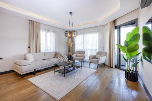 Utopia Suite Residence - 3 Bedroom with Jacuzzi