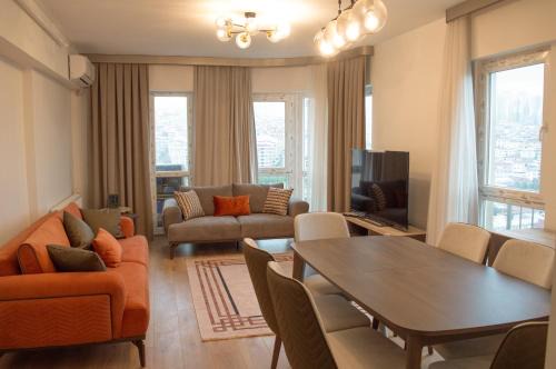 Two Bedroom King Suite IH19