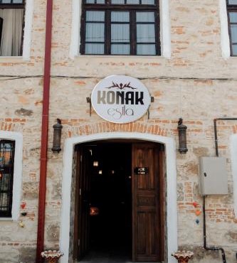 konak esila