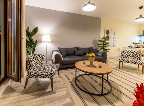 Monnas Suite