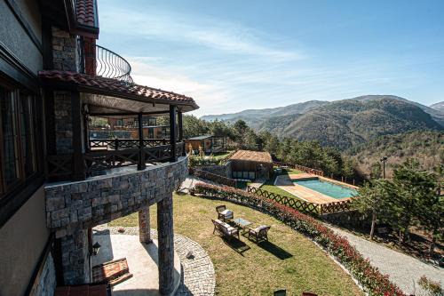 Kehf Sapanca Boutique Hotel and Tiny Houses in Ahmediye